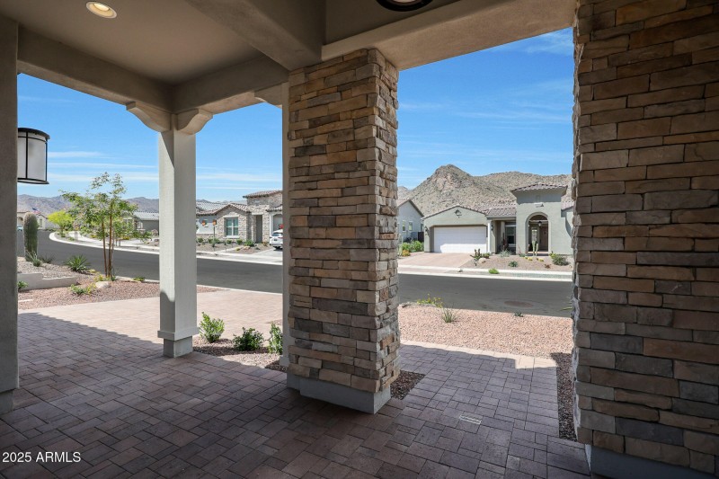COURTYARD ENTRY