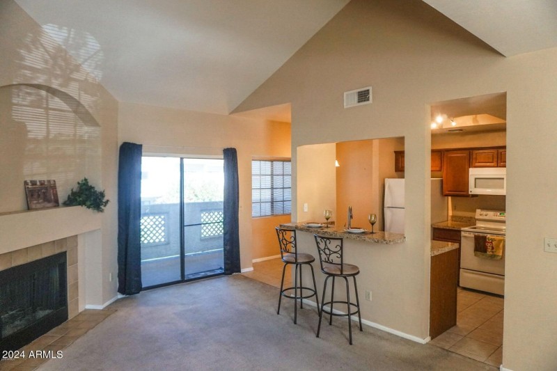 Condo 4