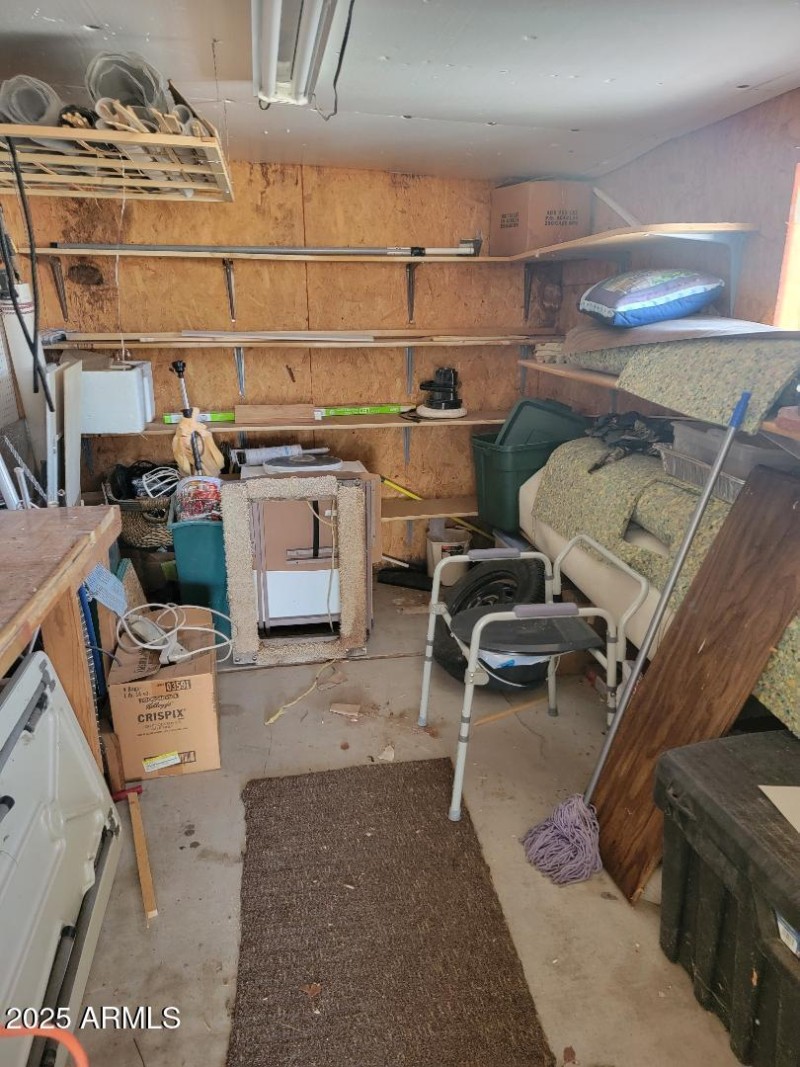 813 shed