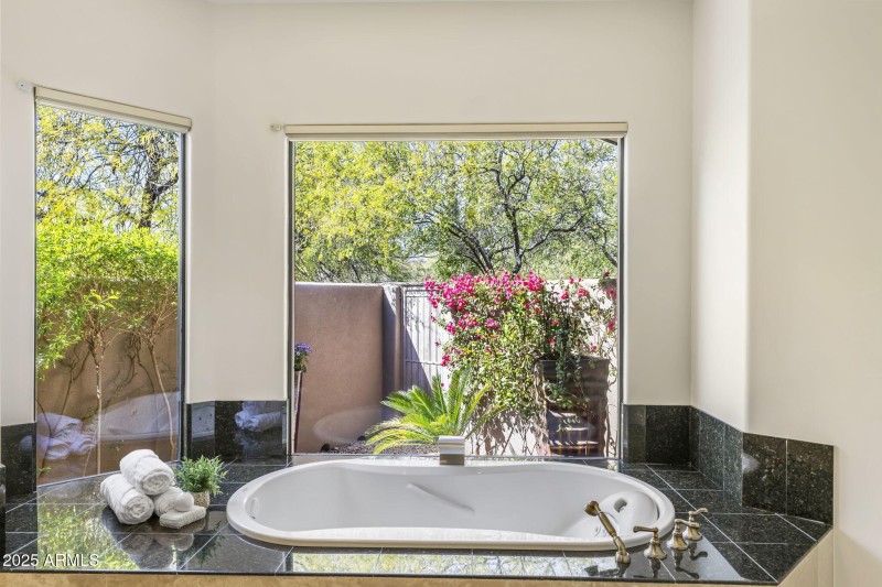 Jetted Tub