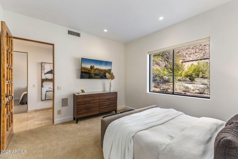 Guest Suite