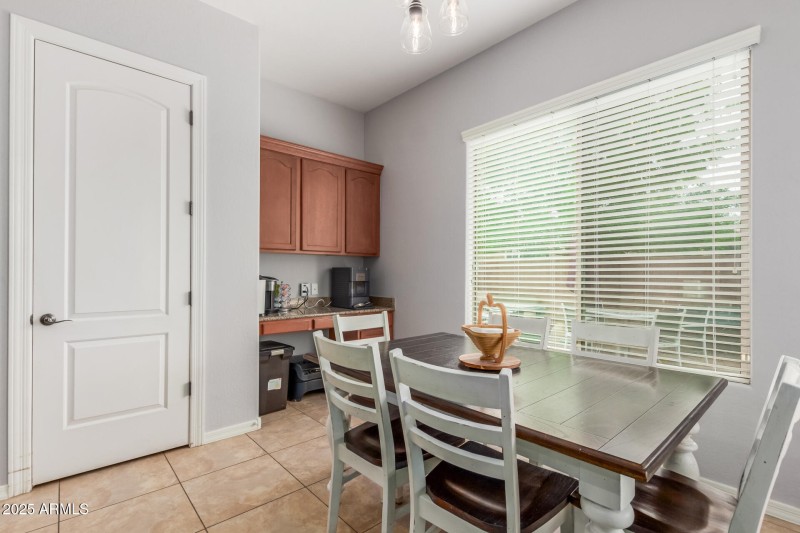 Breakfast Nook