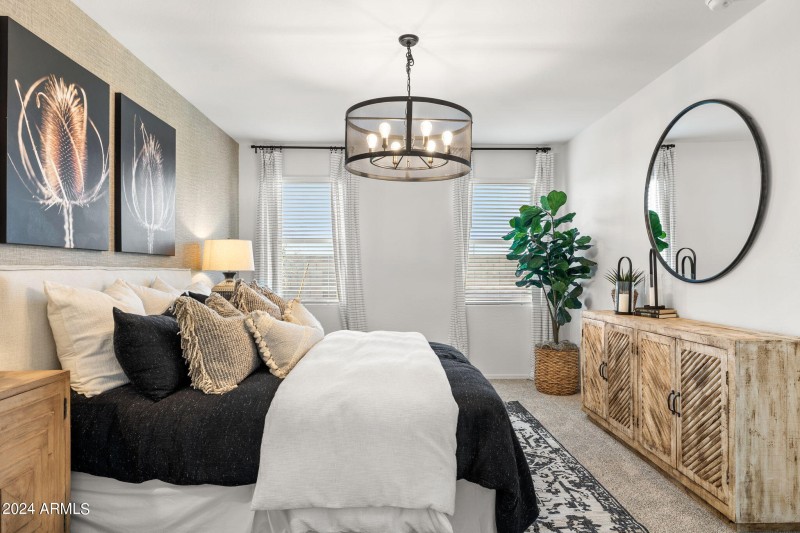 32-web-or-mls-25586-n-183rd-ln-11