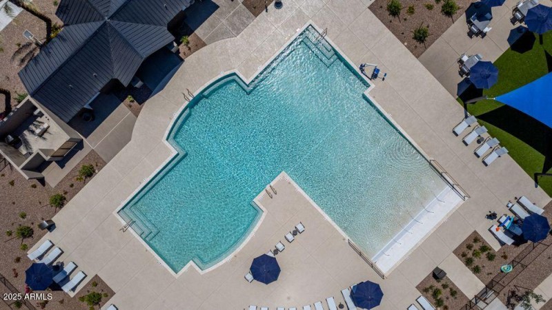 Allen Ranches Pool Overview_3