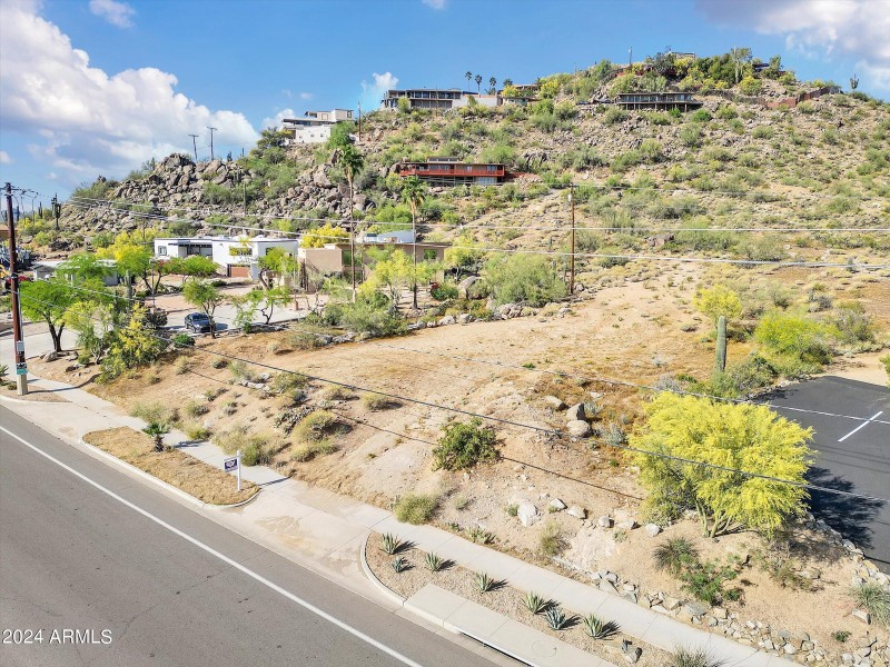 11-19844 N Cave Creek Road-11