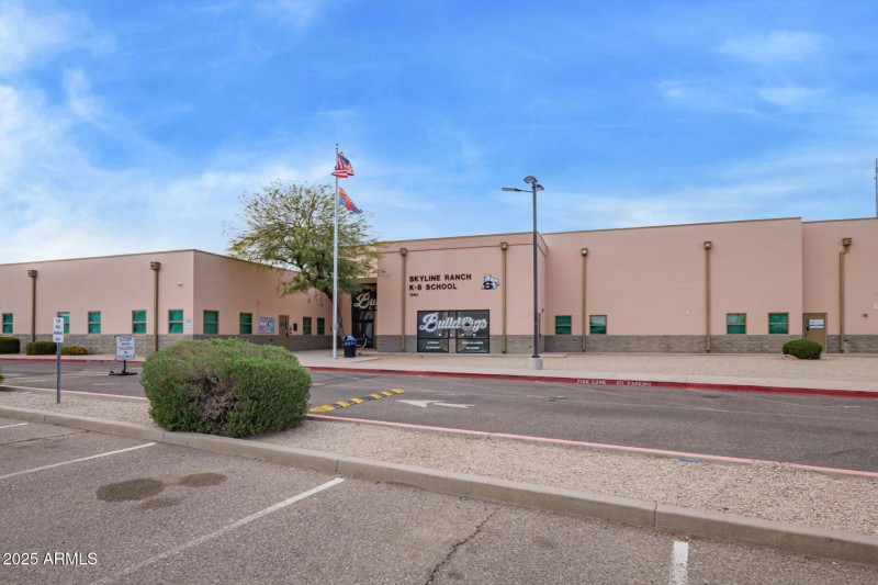 46 - Desert Hills