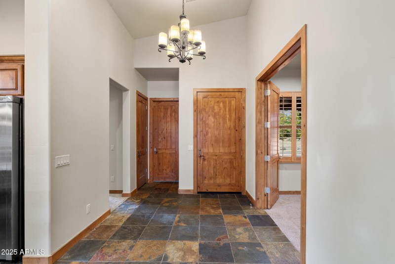48-Foyer_1