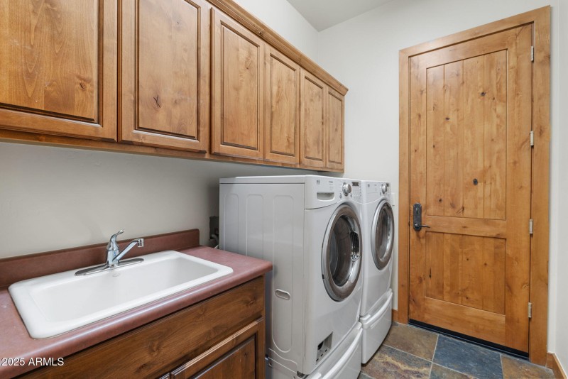 49-Laundry Room