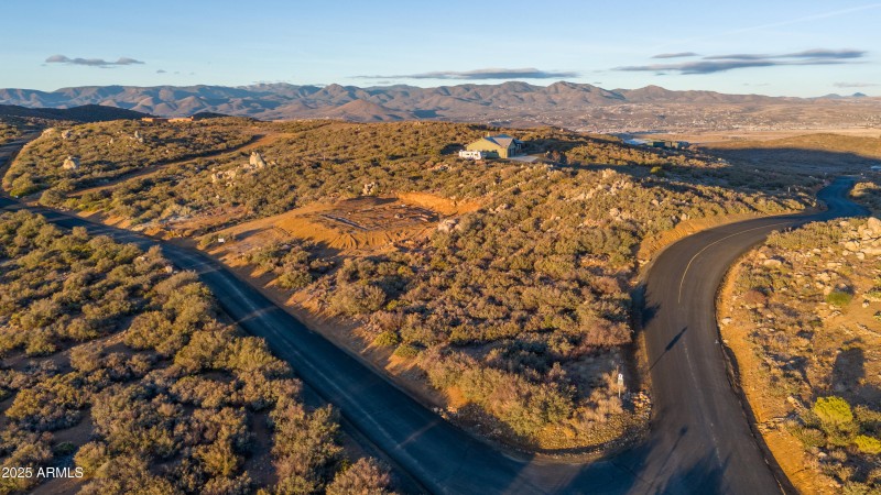 DJI_20250215074102_0823_D-HDR