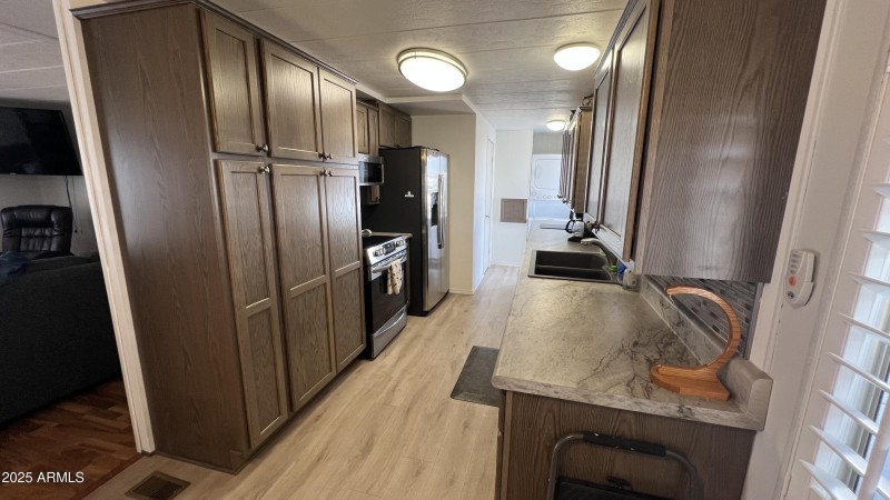 Kitchen with new cabinets & appliances