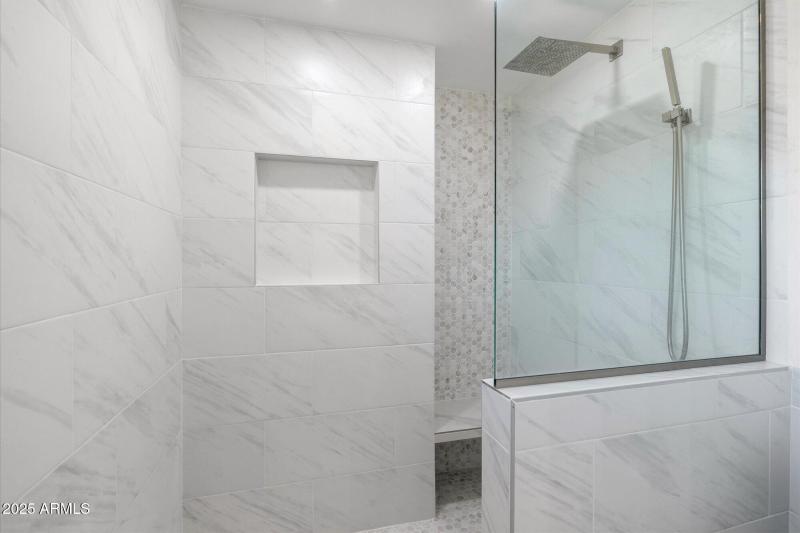 Second bedroom ensuite bath