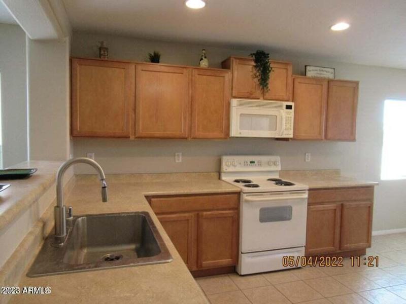 20220406005217581983000000-o