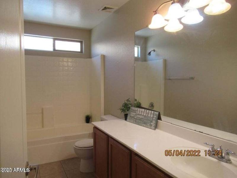 20220406010454642533000000-o