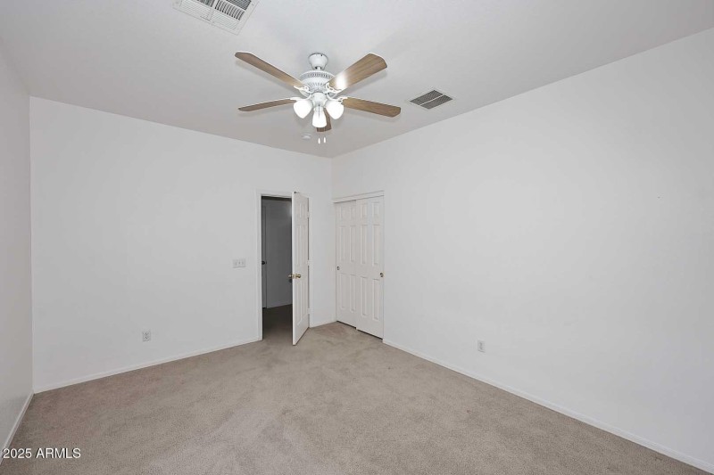 4th Bedroom2