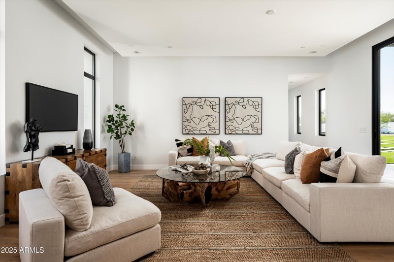 40-10220 N 66th St Paradise Valley-39