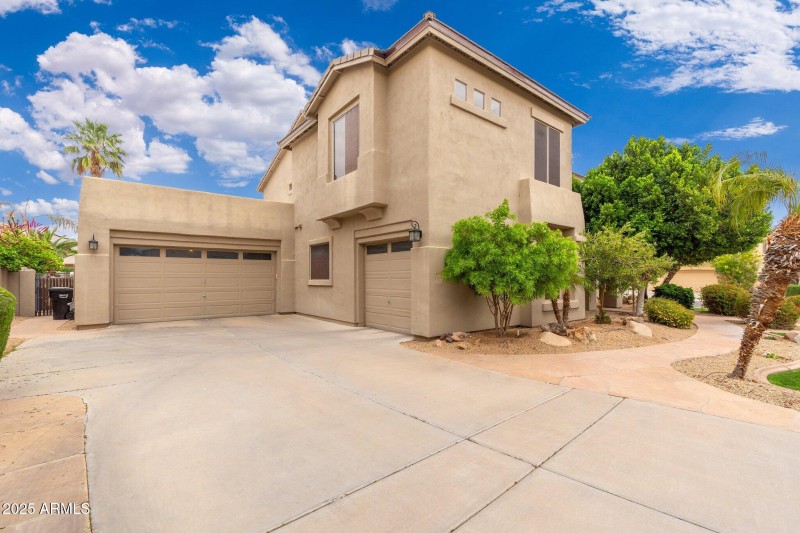 1074 E Carla Vista Ct - 04