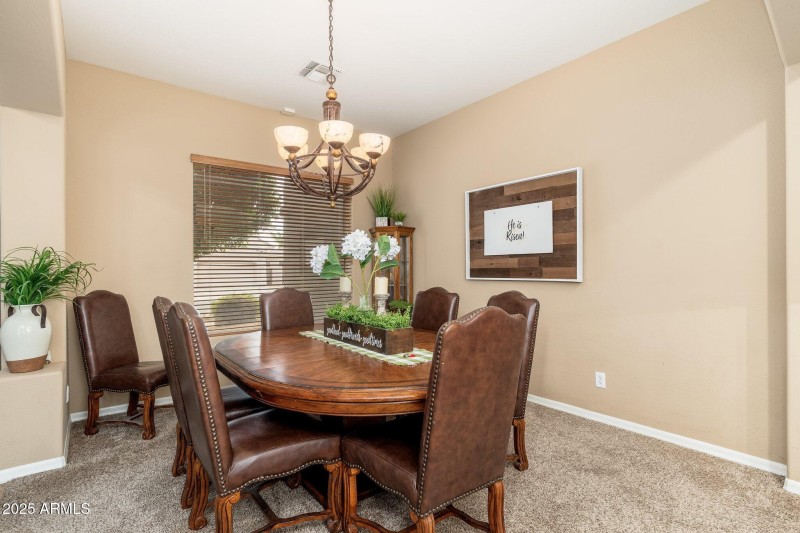 1074 E Carla Vista Ct - 07