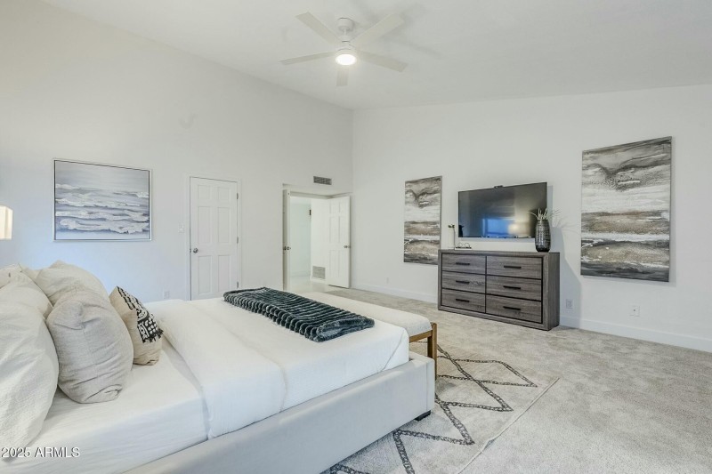 Primary Suite IV