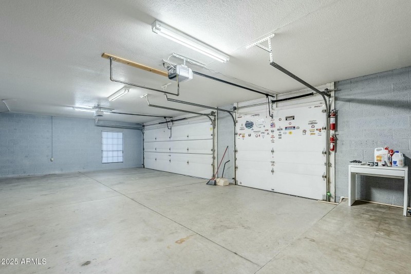 Large 3 Car Garage