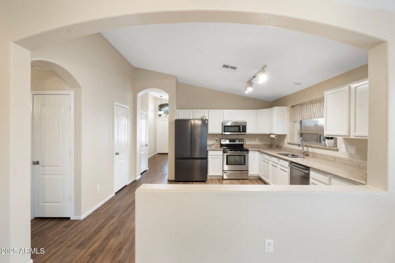 11-web-or-mls-DSC08184