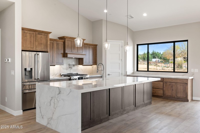 19-Kitchen_1