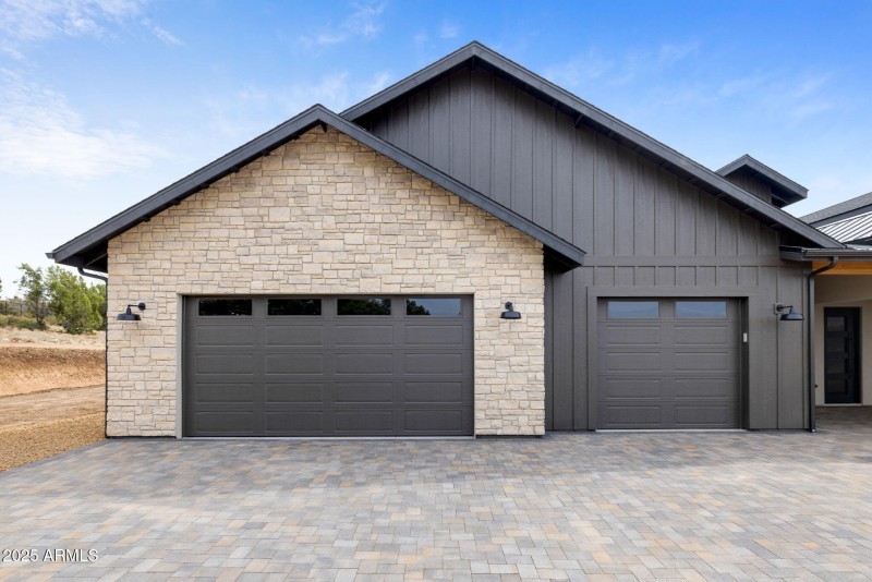 56-Garage