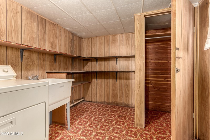 Laundry Room with Sink
