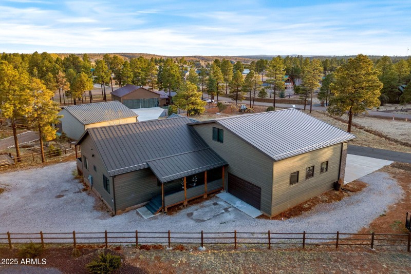 2270 Spitfire Circle