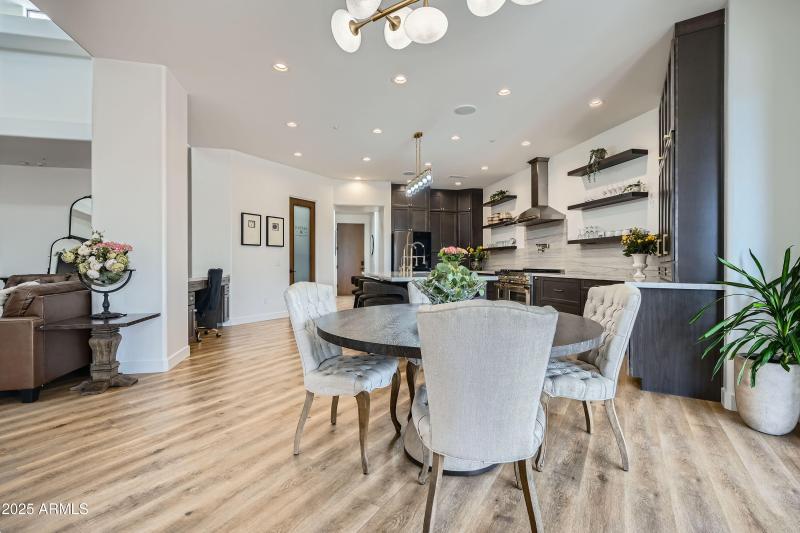 7975 E Dale Ln - MLS Sized - 018 - 26 Br