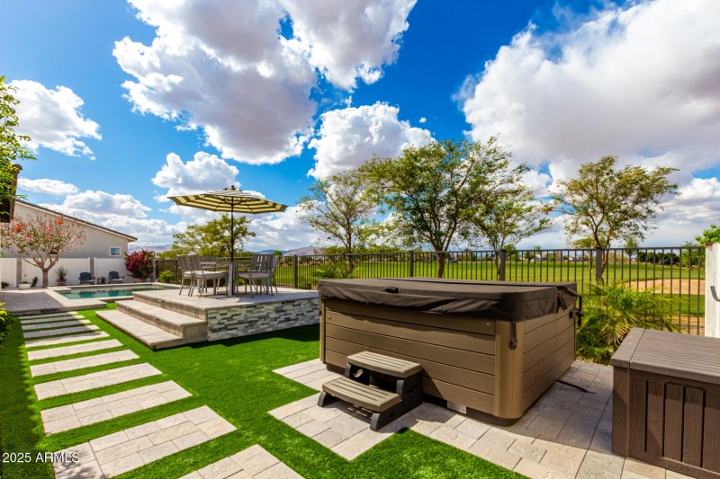 Hot Tub and Elevated Dinig area