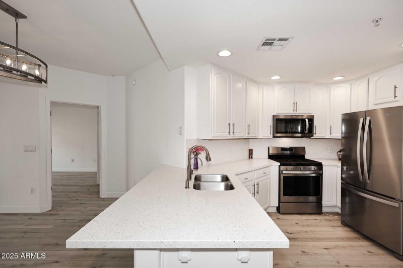 Custom Breakfast Bar