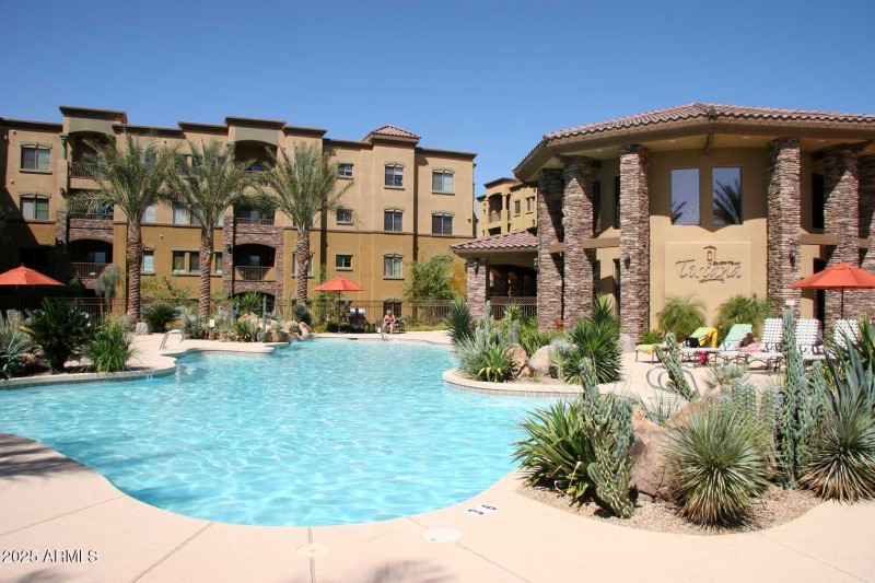 Toscana-2nd Community Pool