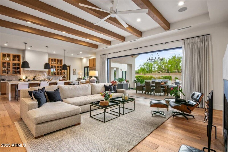 12-Living Room Views