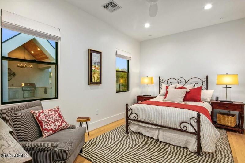 44-Guest Suite