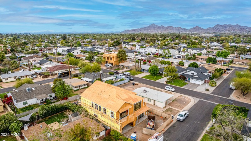 13 Montecito Drone