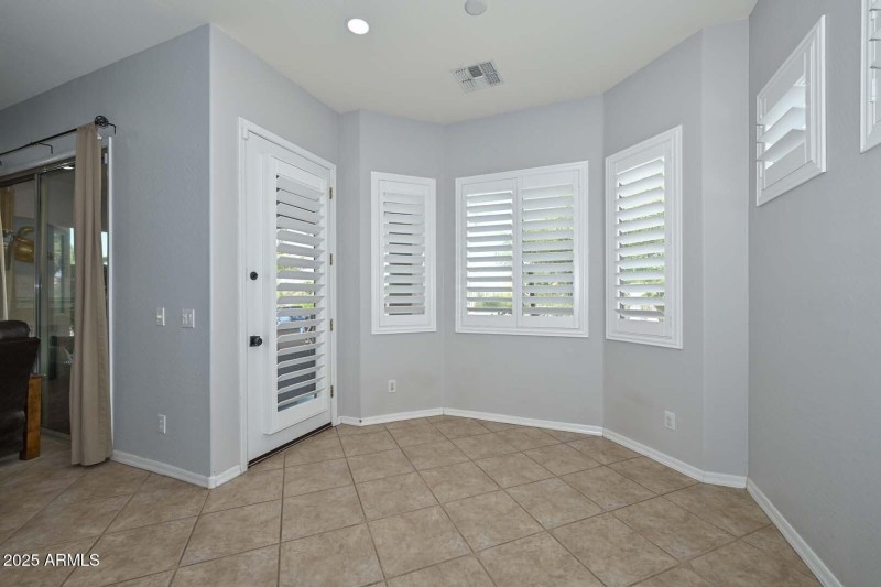 Breakfast Room