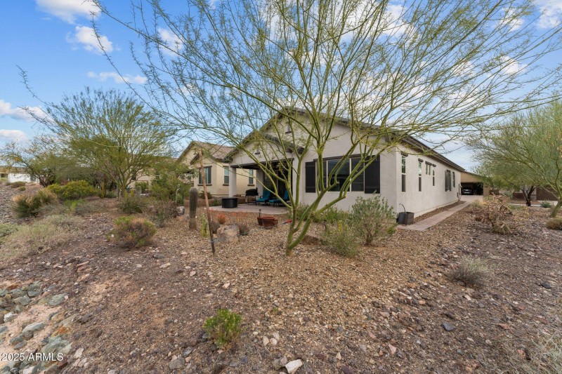 Large corner lot