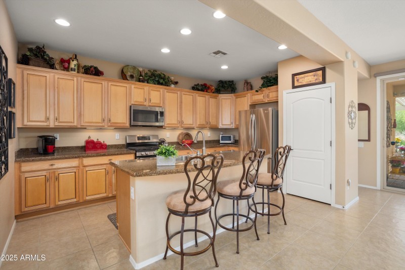 15-Kitchen