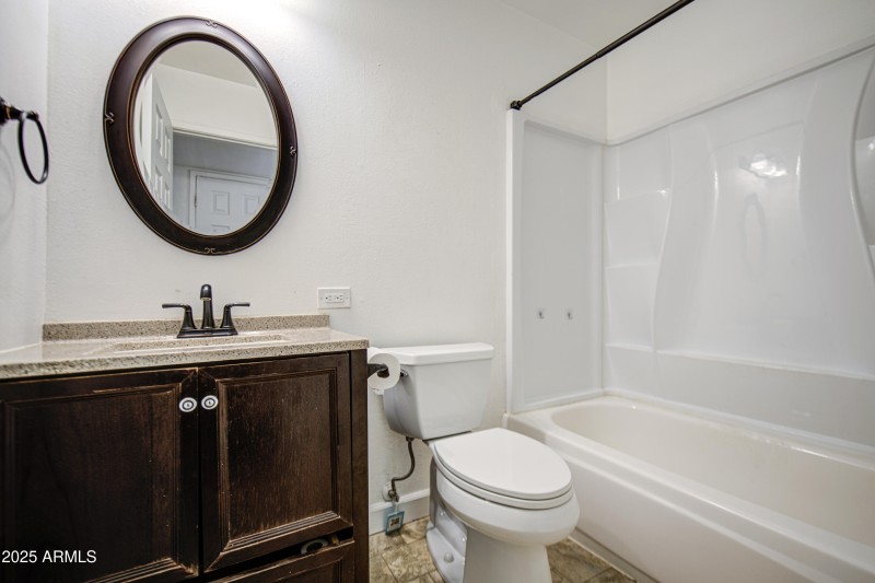 Bathroom 2-pic 1