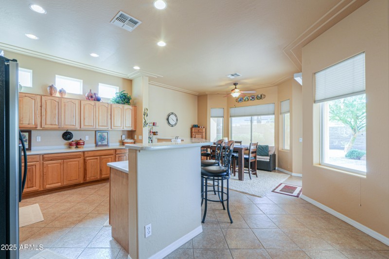 breakfast bar