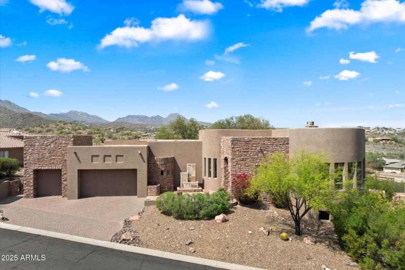 Modern Desert Architecture