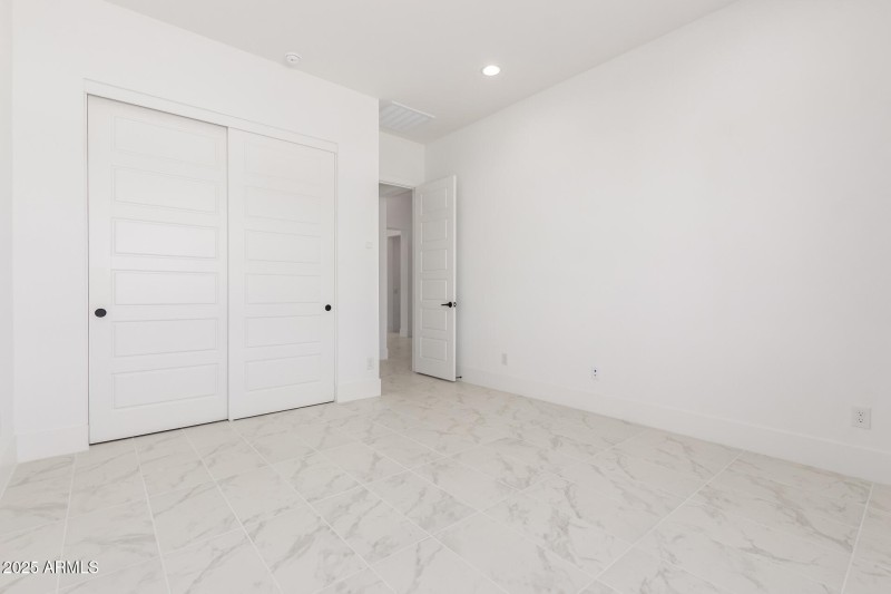 37-93rd