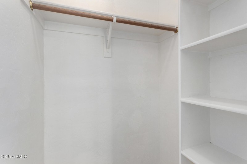 All secondary bed have Walk in closet
