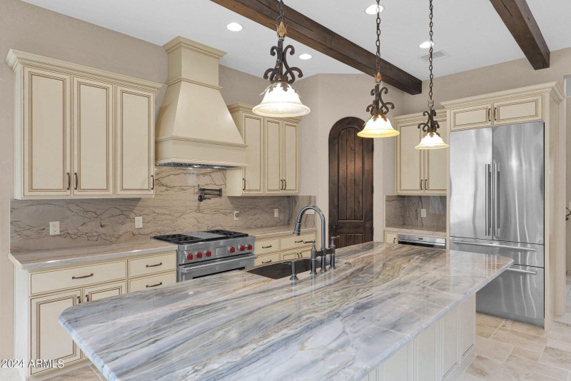 Kitchen with Island