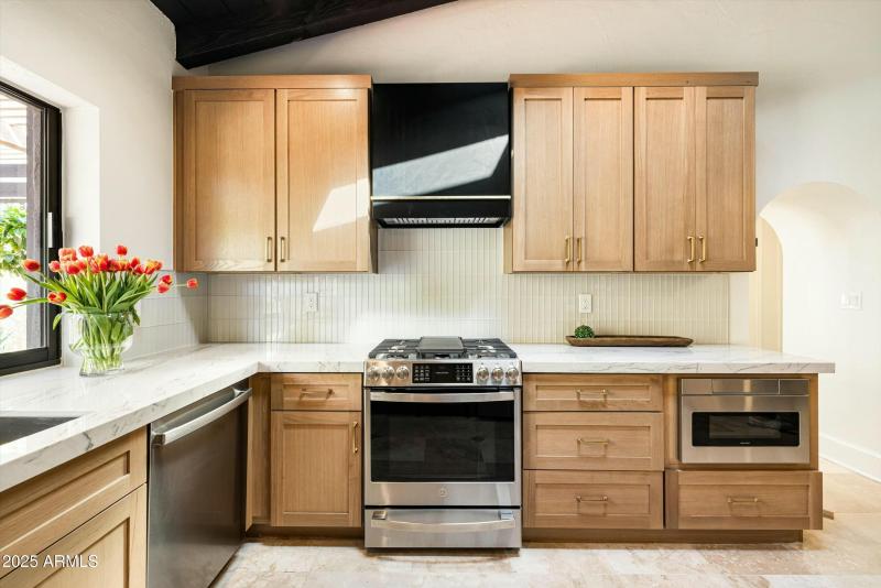 Kitchen 3