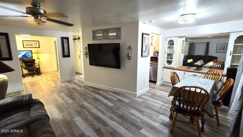 Main Home Livingroom