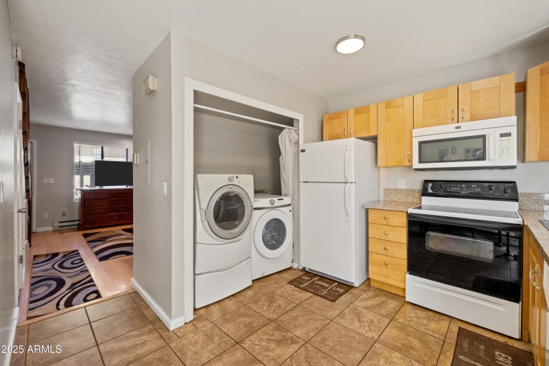 059-Kitchen