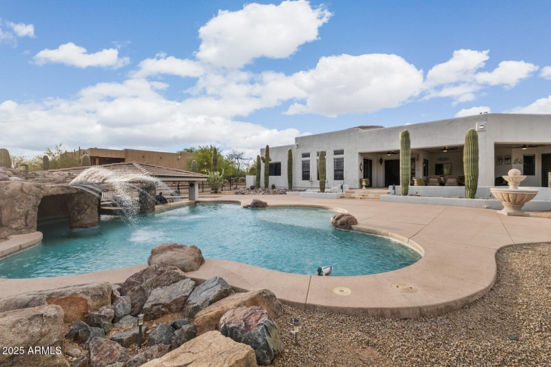 17449 E Quail Track Rd - 237