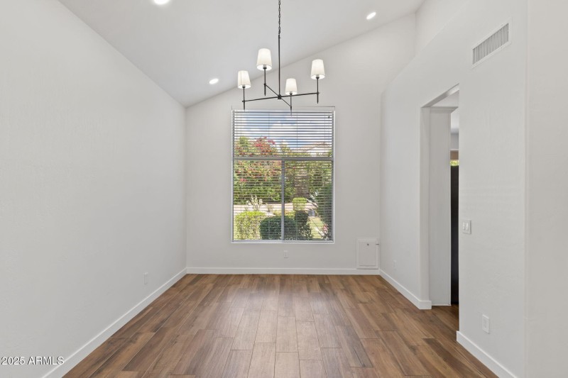 11-web-or-mls-DSC_1111