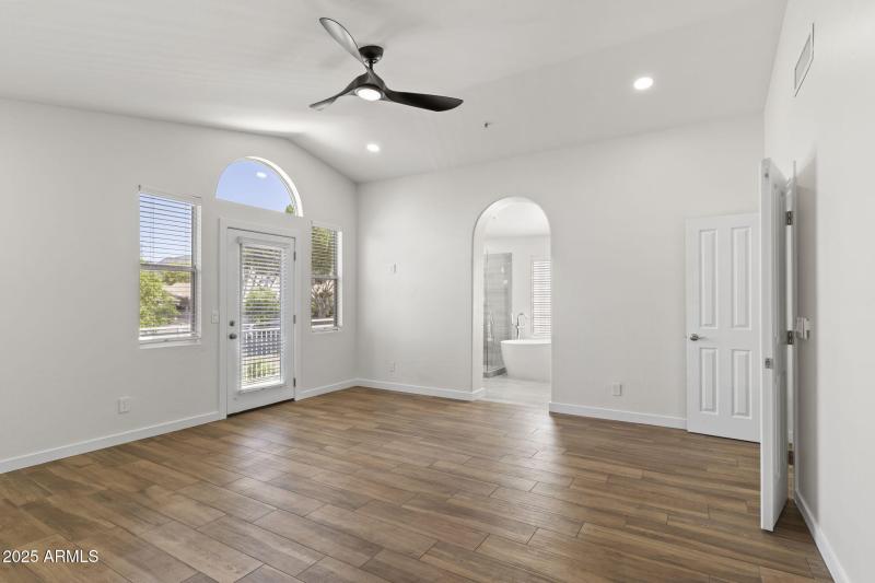 32-web-or-mls-DSC_1132